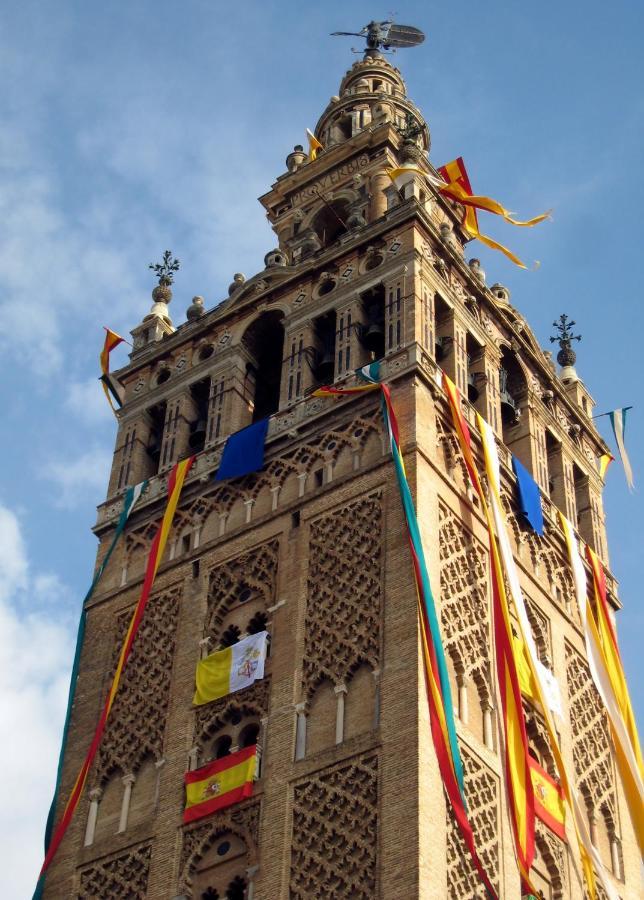 Bt6Gallos Sevilla Exteriör bild