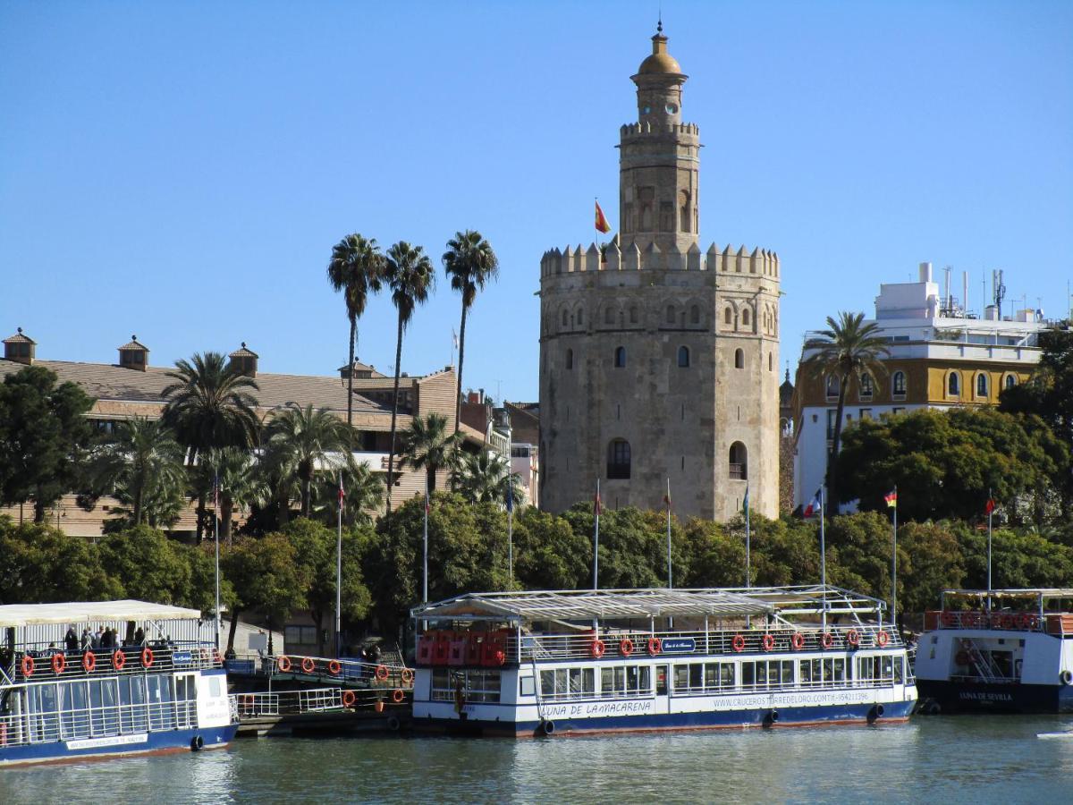 Bt6Gallos Sevilla Exteriör bild